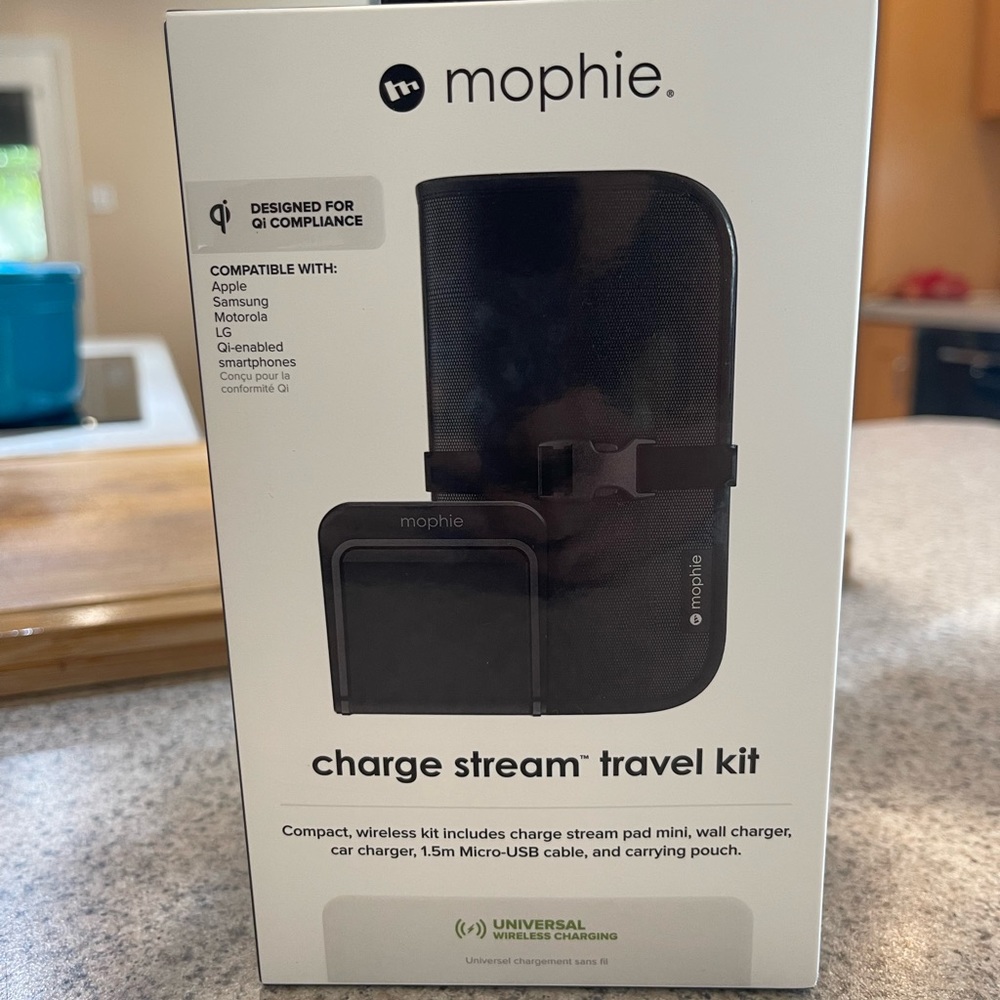 Mophie Travel Charge Kit